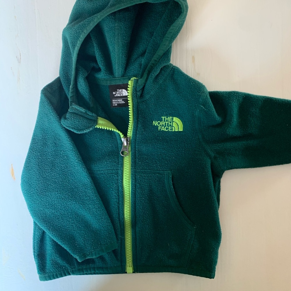 3/6 month hooded fleece north face